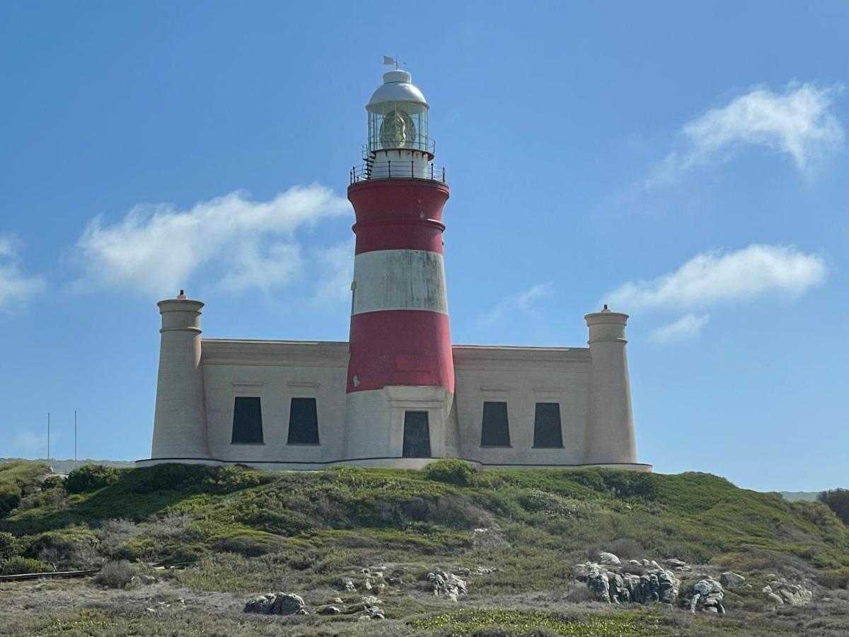 Cliff Haven Hotel Struisbaai Luaran gambar