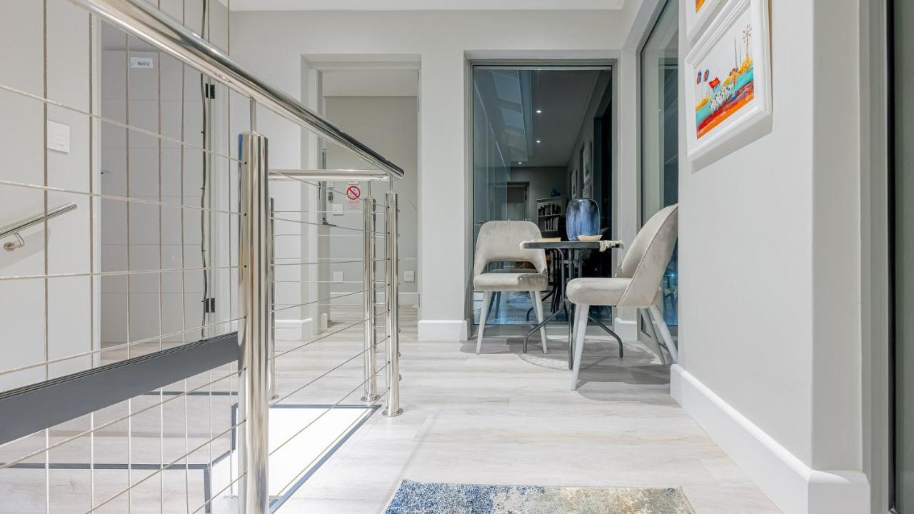 Cliff Haven Hotel Struisbaai Luaran gambar